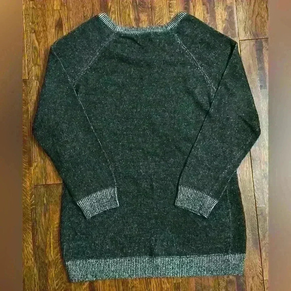 ARITZIA TNA Angora Cashmere Blend Sweater in Dark Grey with Marled Gray Cuffs - Picture 10 of 10